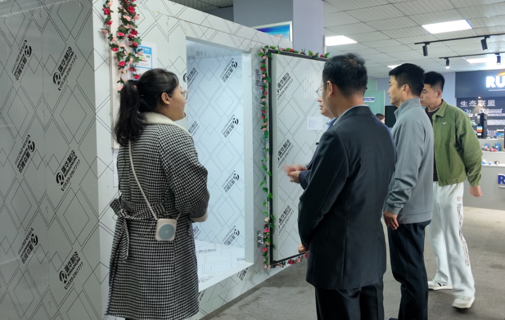 介绍瑞华移动应急冷库