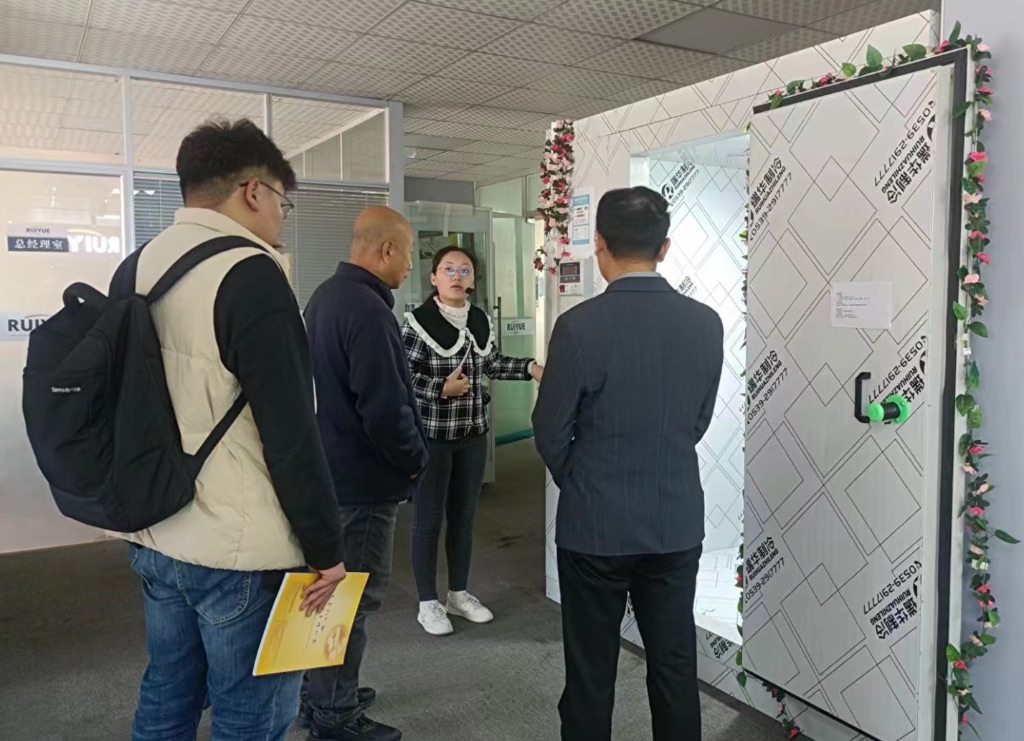 瑞华自主研发的移动应急冷库