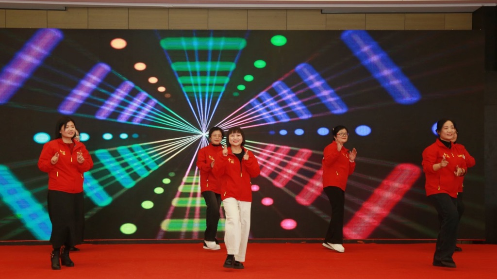 销售部带来的舞蹈