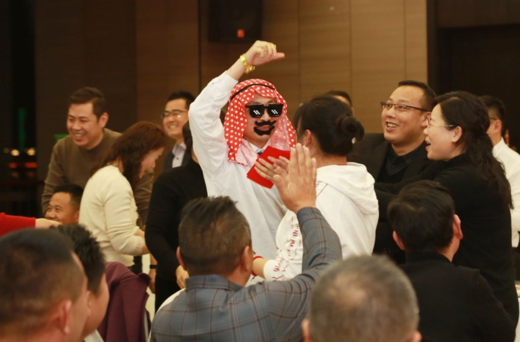 刚总新造型登场