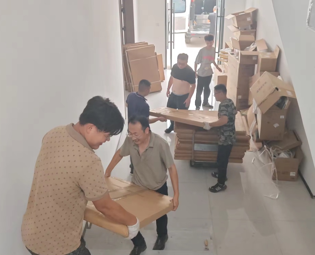 共同搬运组装
